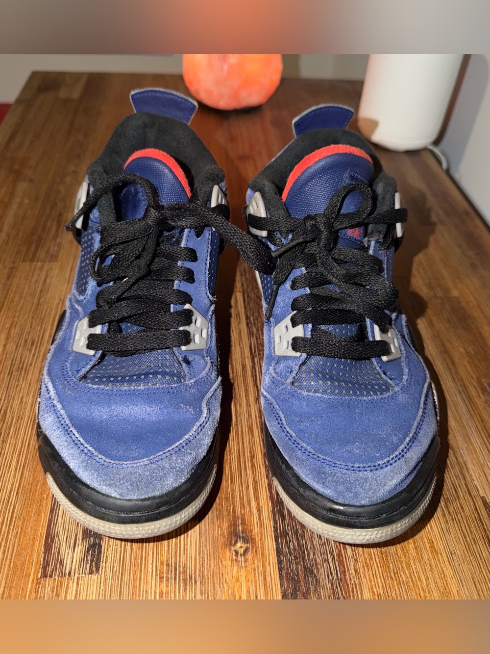 Jordan 4s - Picture 3 of 8